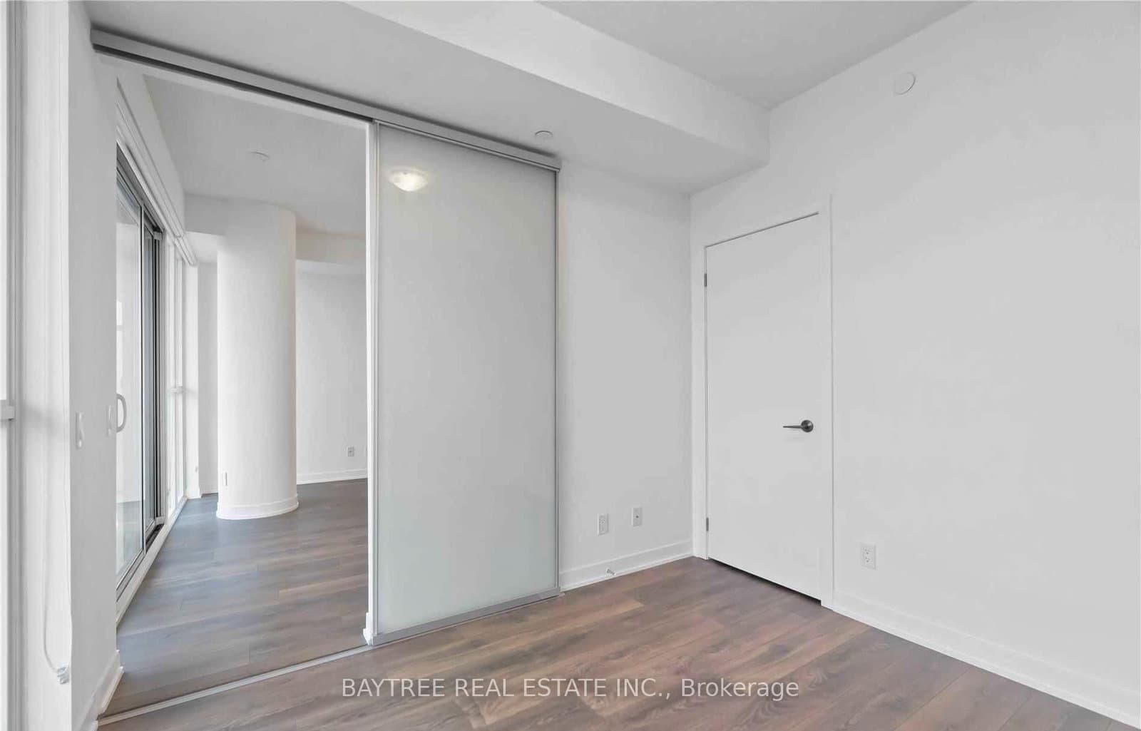 87 Peter Street, Unit 2908 thumbnail 7