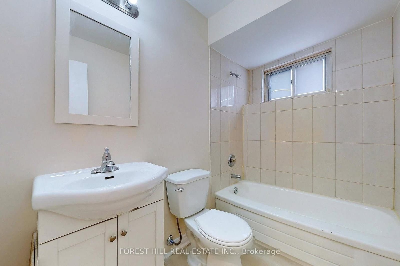 6068 Yonge Street thumbnail 12