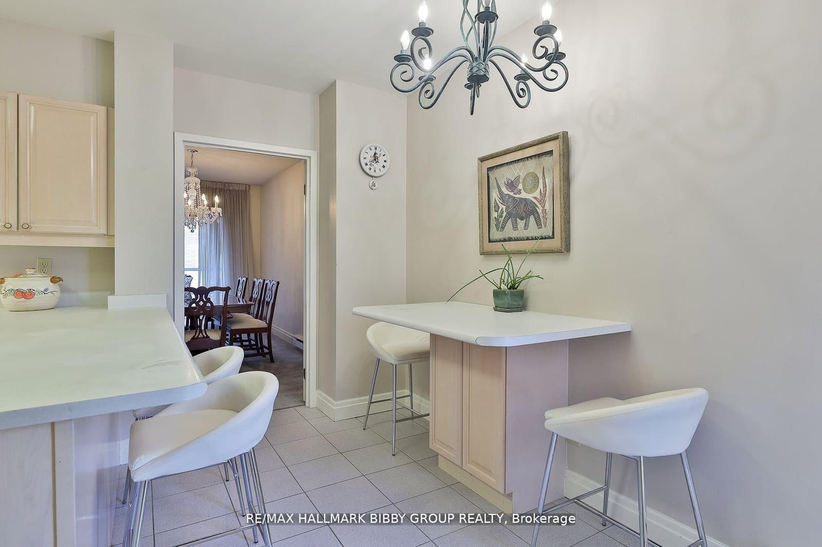 159 Frederick Street, Unit 601 thumbnail 17