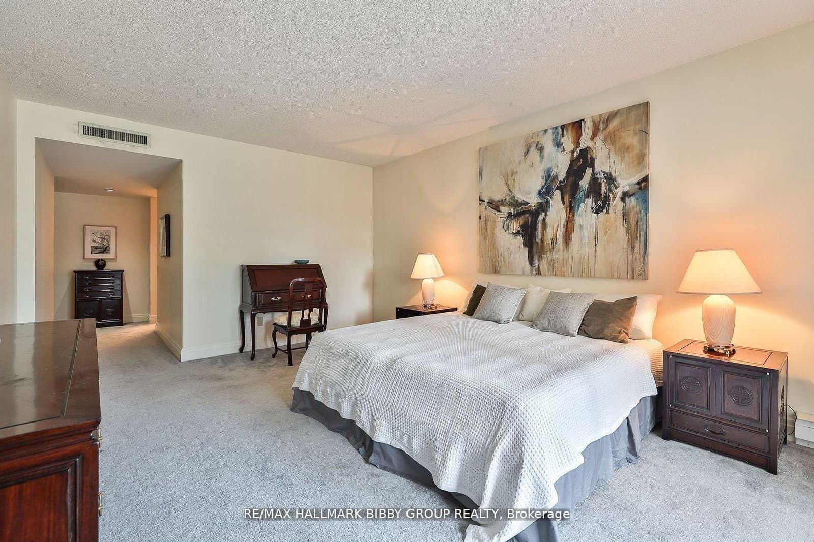 159 Frederick Street, Unit 601 thumbnail 21