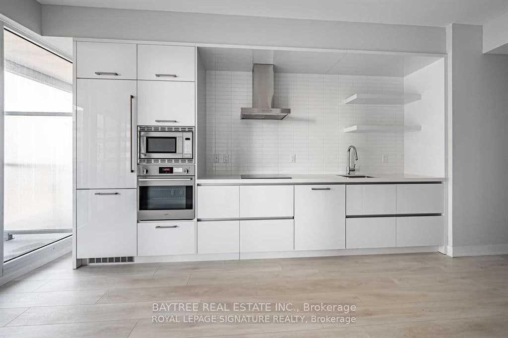 2221 Yonge Street, Unit 1506 thumbnail 3