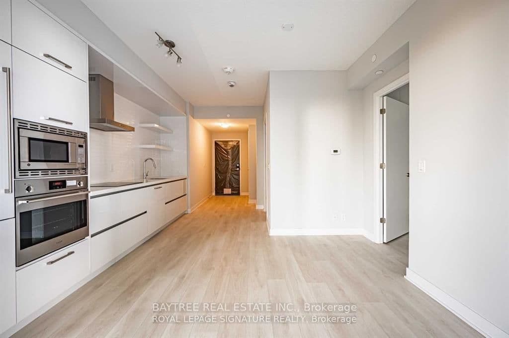 2221 Yonge Street, Unit 1506 thumbnail 4