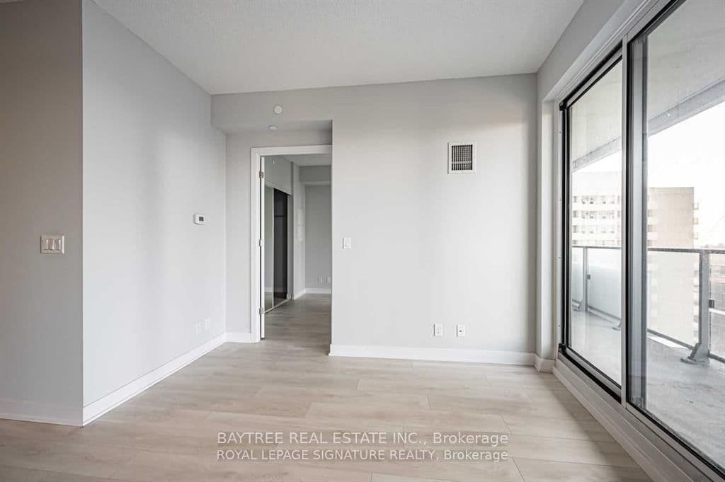 2221 Yonge Street, Unit 1506 thumbnail 8