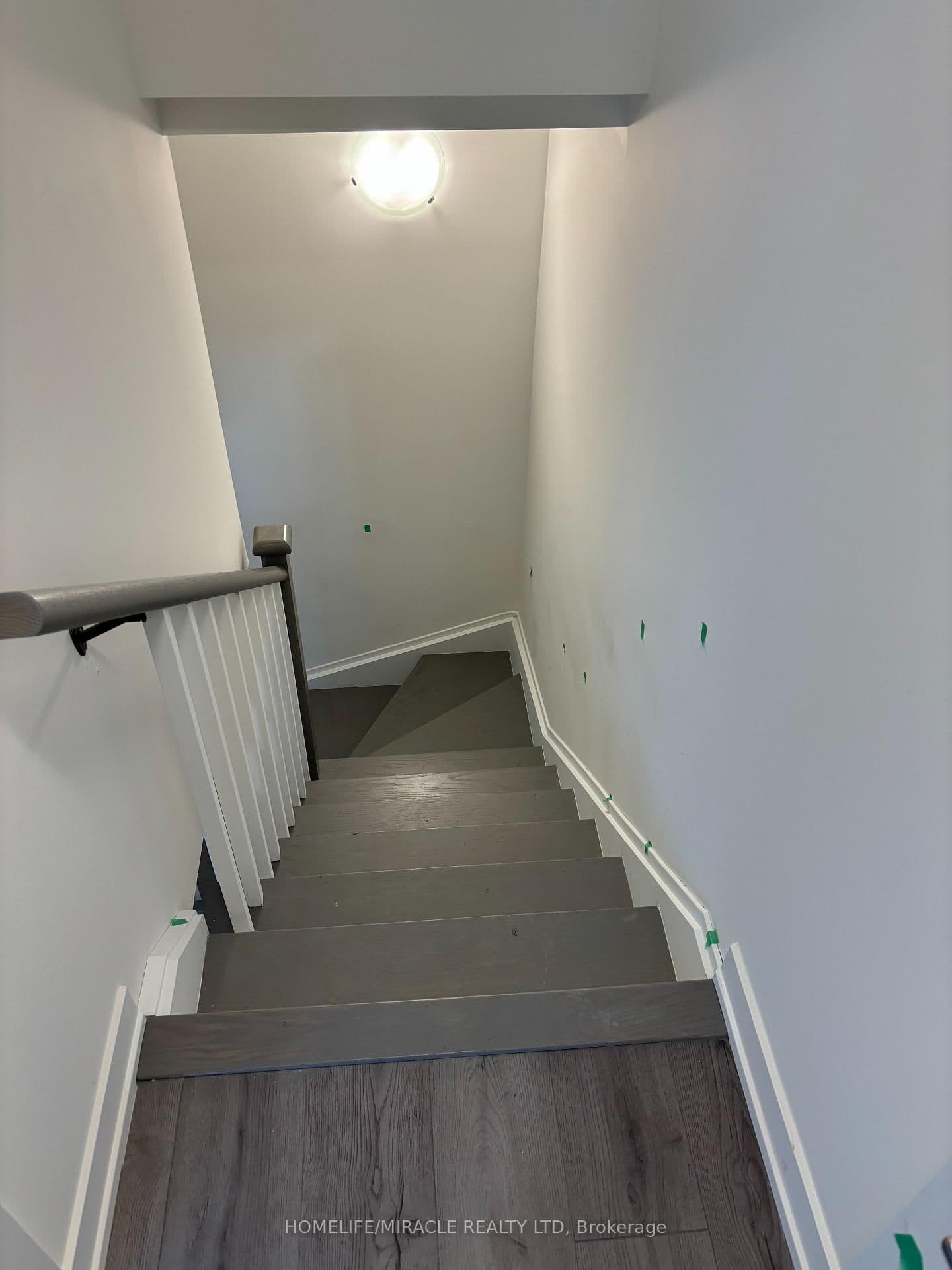 861 Sheppard Avenue W, Unit 61 BlkB thumbnail 2
