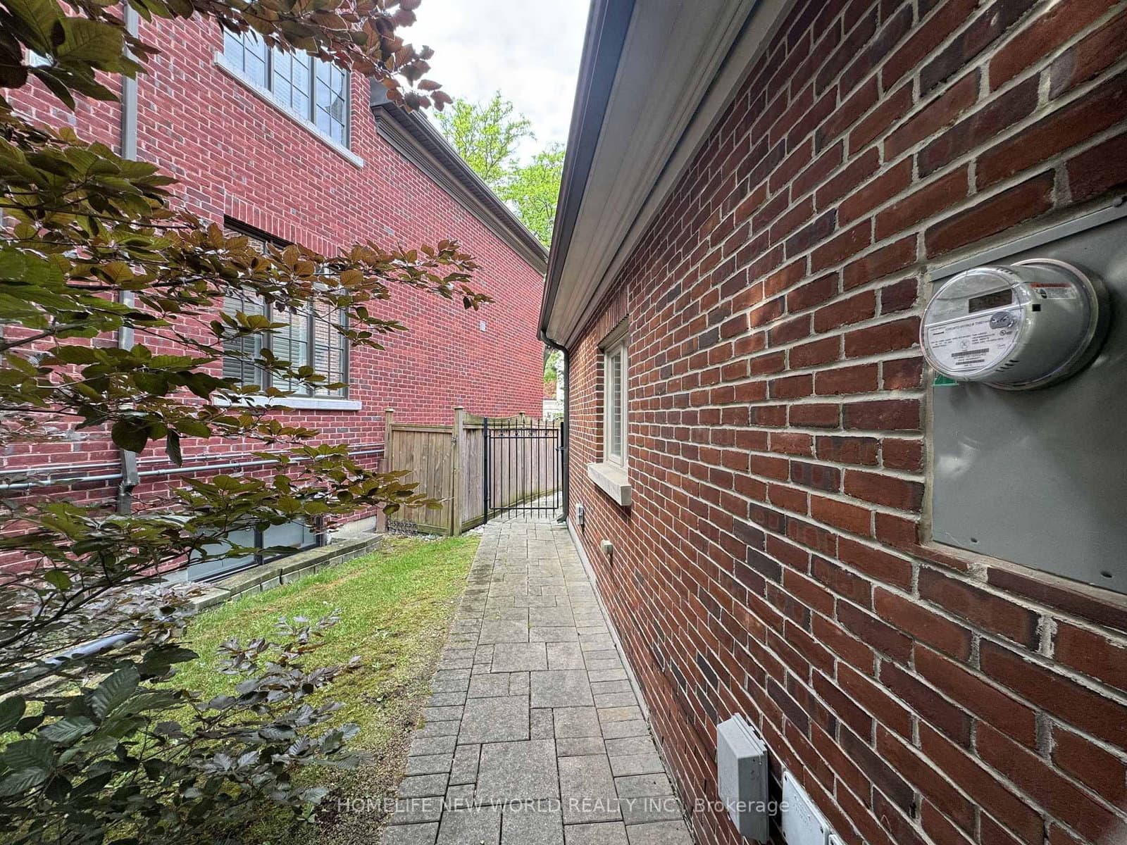 64 Montressor Drive thumbnail 48