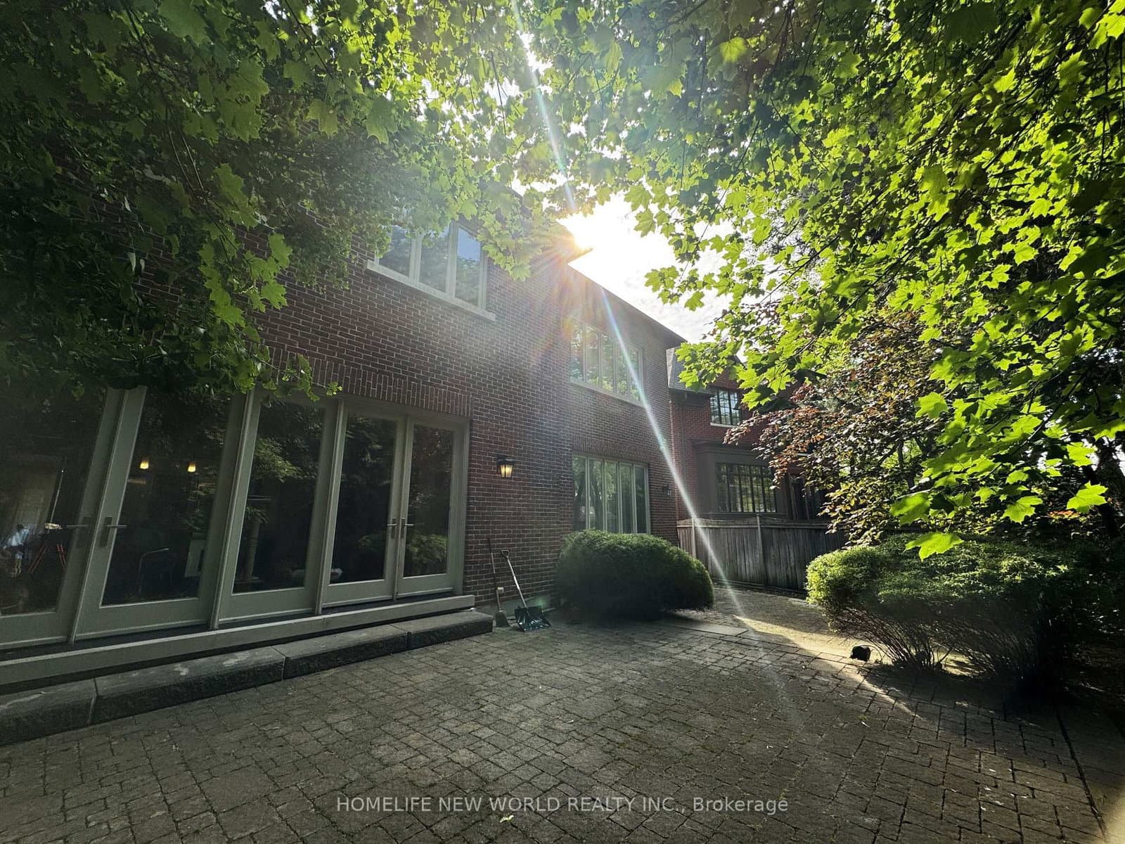 64 Montressor Drive thumbnail 49