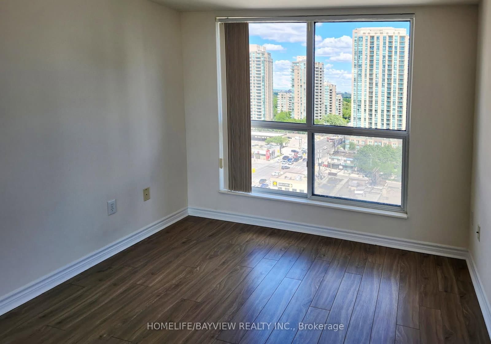7 Lorraine Drive, Unit 1816 thumbnail 10