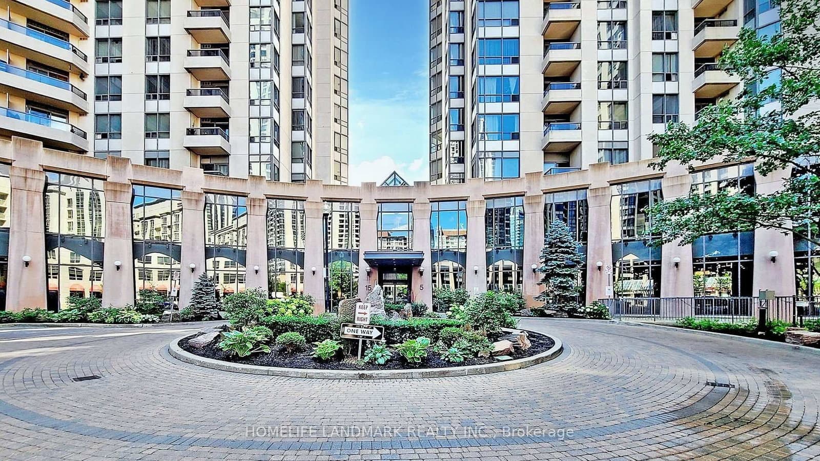 5 Northtown Way, Unit 809 thumbnail 3