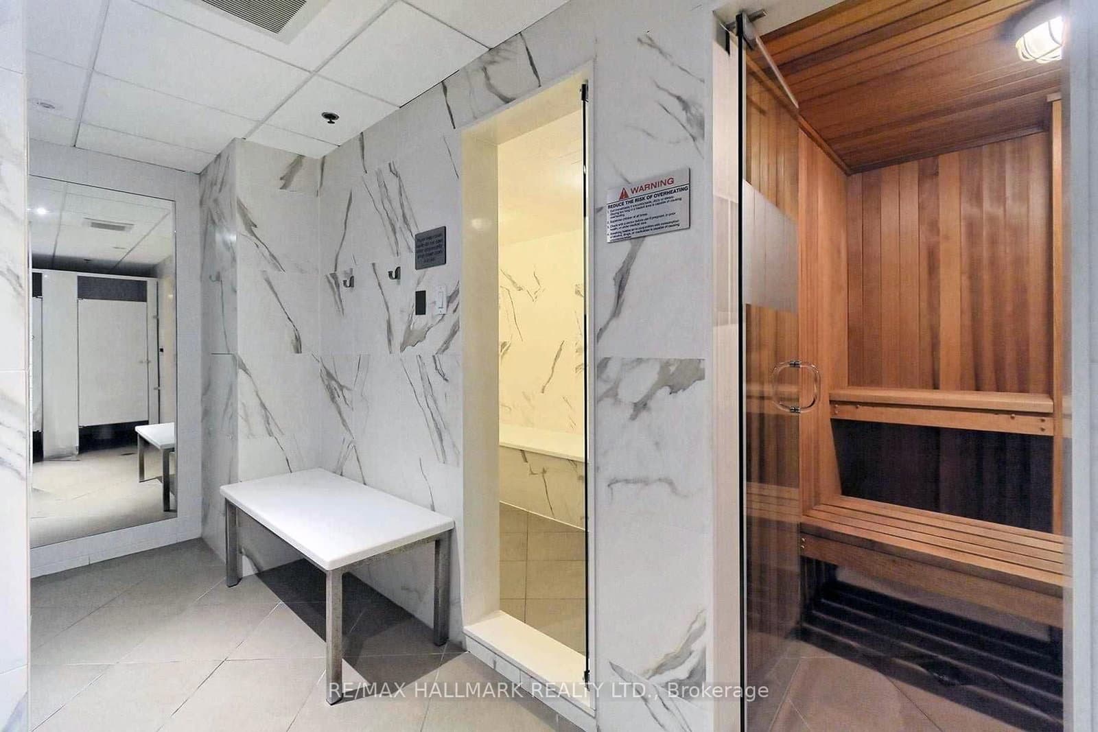 447 Walmer Road, Unit Ph10 thumbnail 18