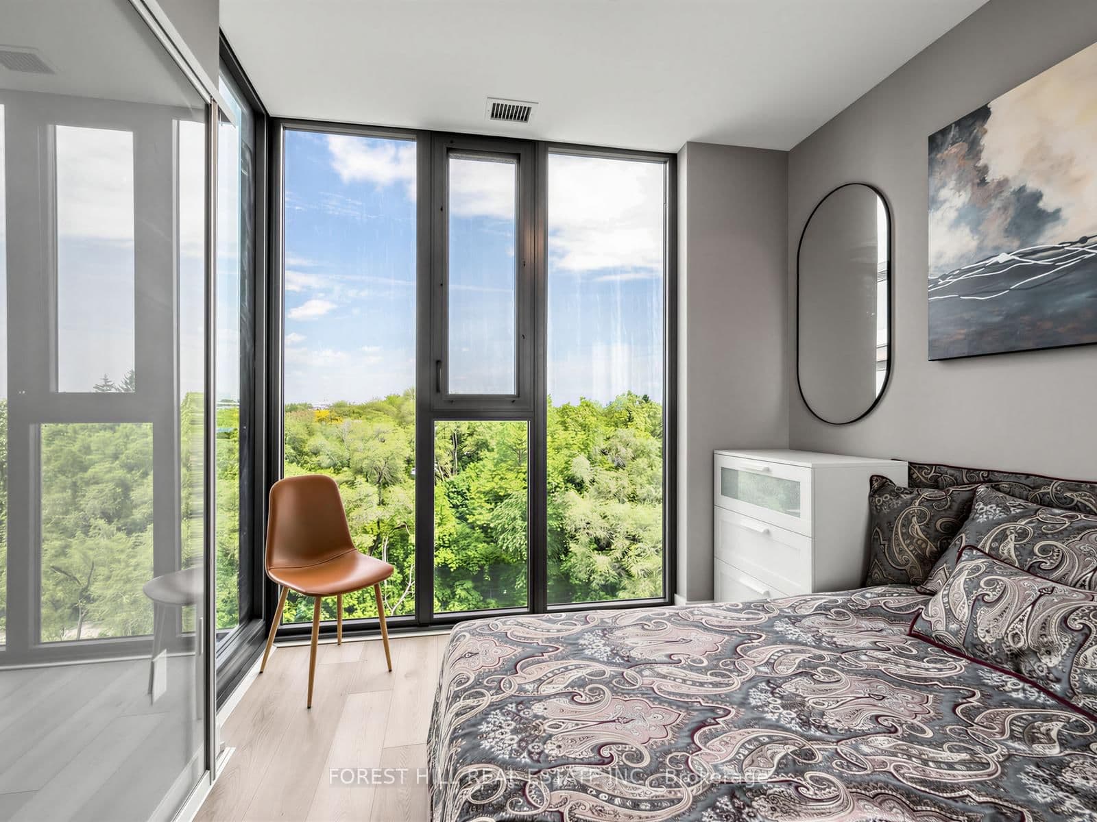 250 Lawrence Avenue W, Unit 703 thumbnail 12