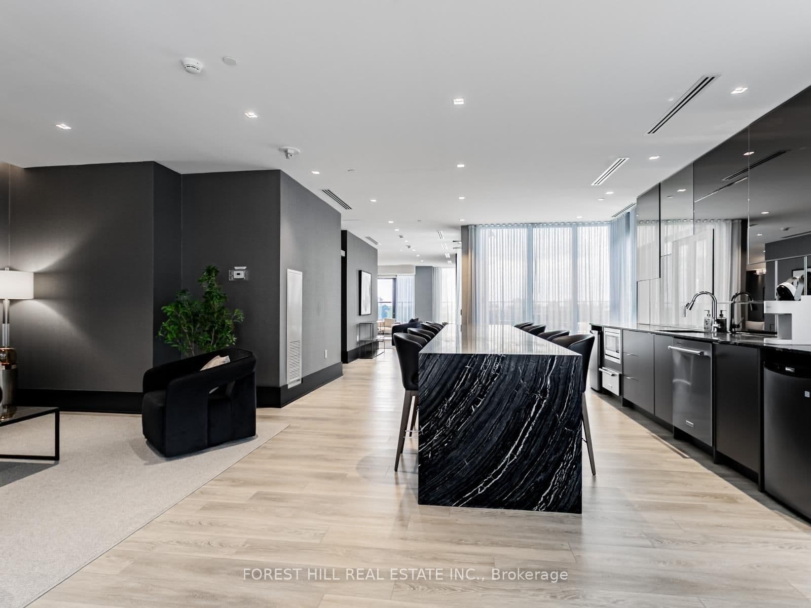 250 Lawrence Avenue W, Unit 703 thumbnail 21