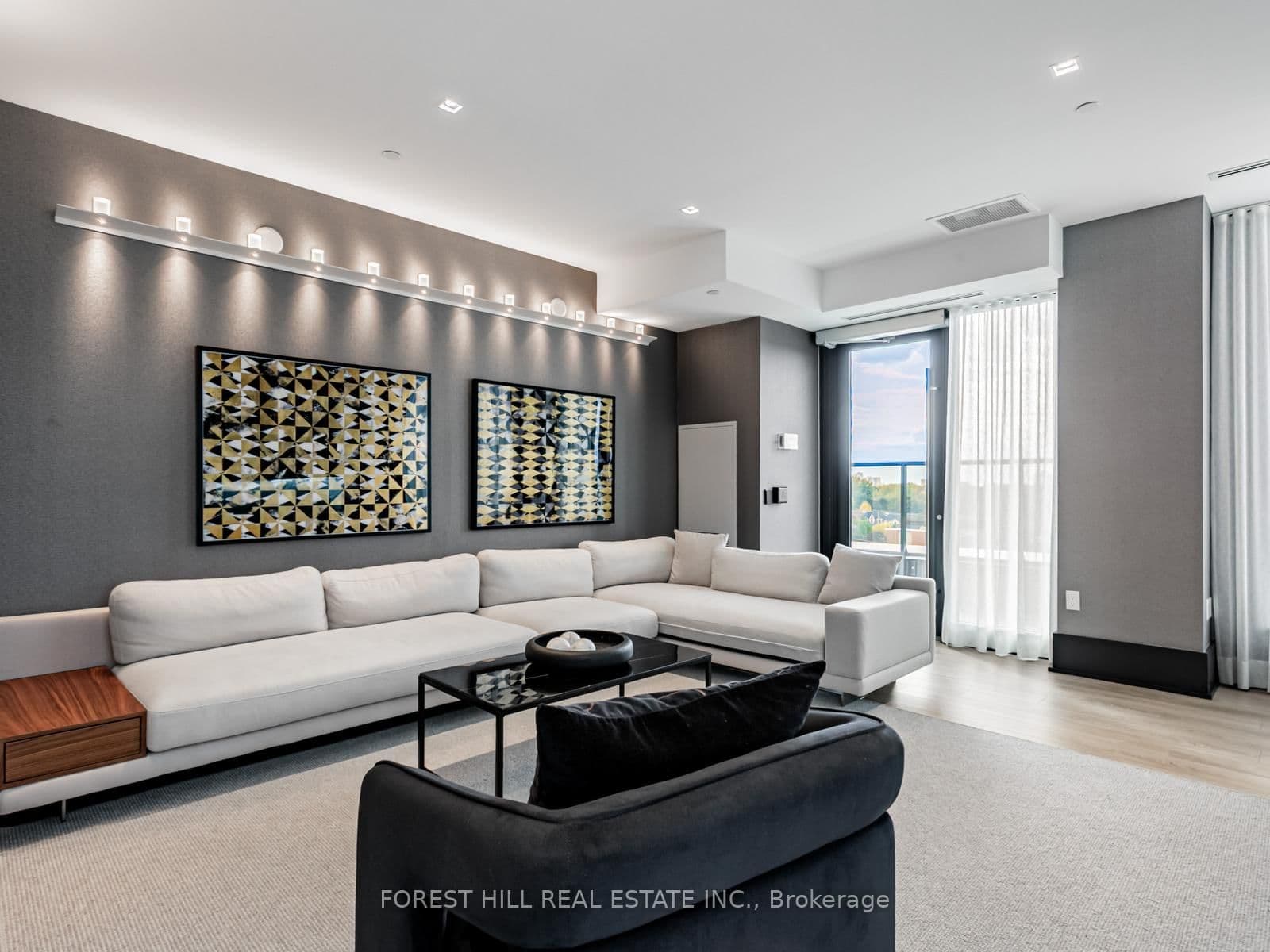 250 Lawrence Avenue W, Unit 703 thumbnail 23