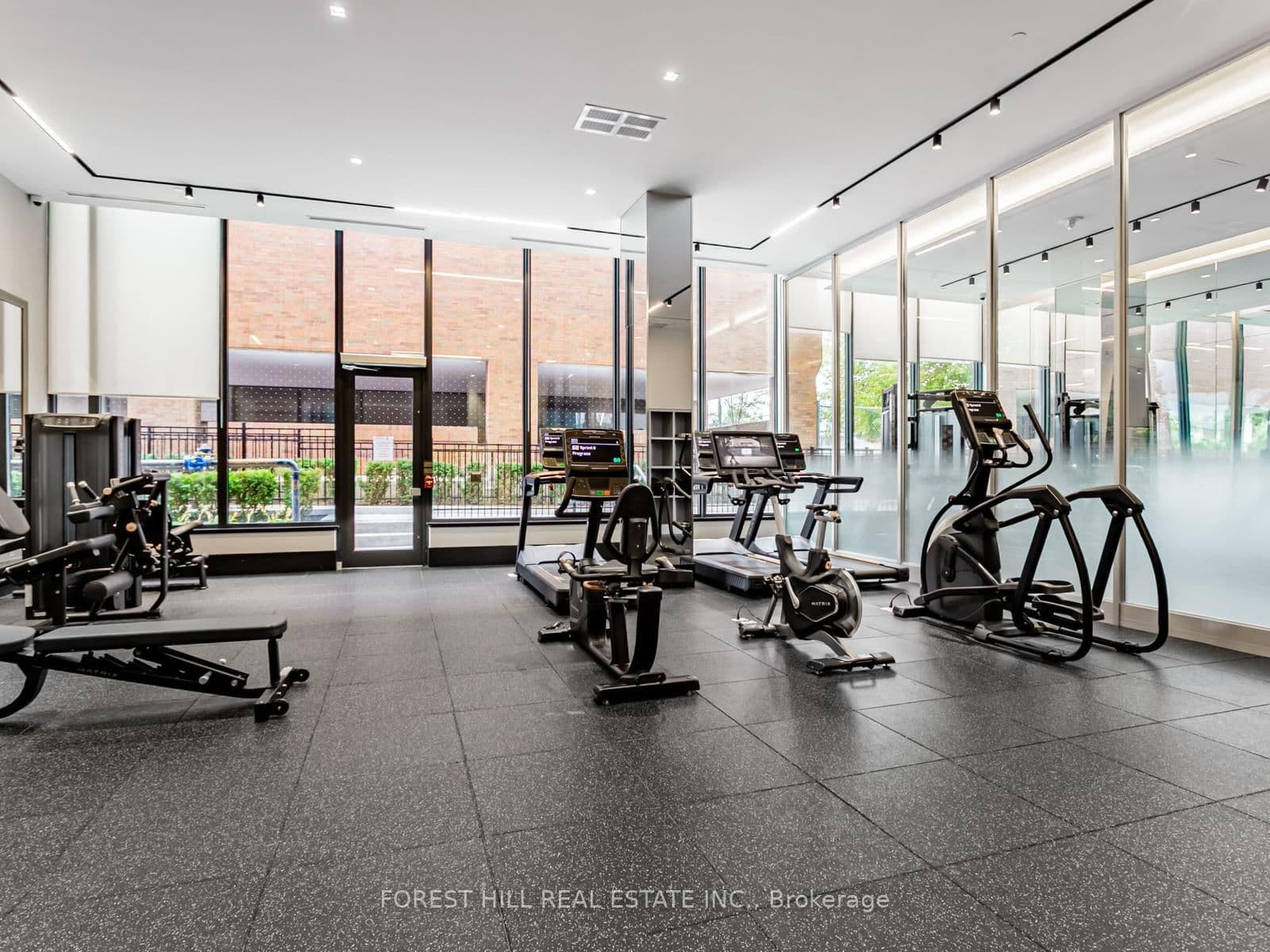250 Lawrence Avenue W, Unit 703 thumbnail 24