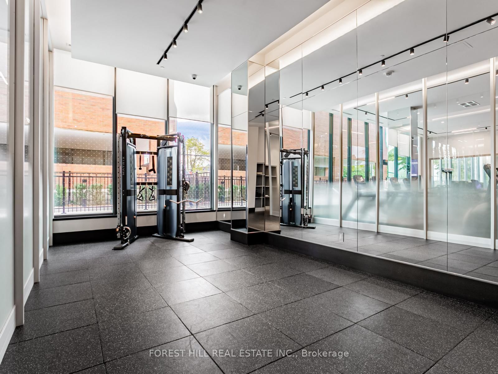 250 Lawrence Avenue W, Unit 703 thumbnail 25
