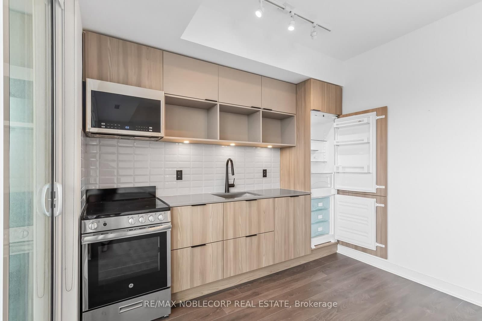 60 Tannery Road, Unit 919 thumbnail 6