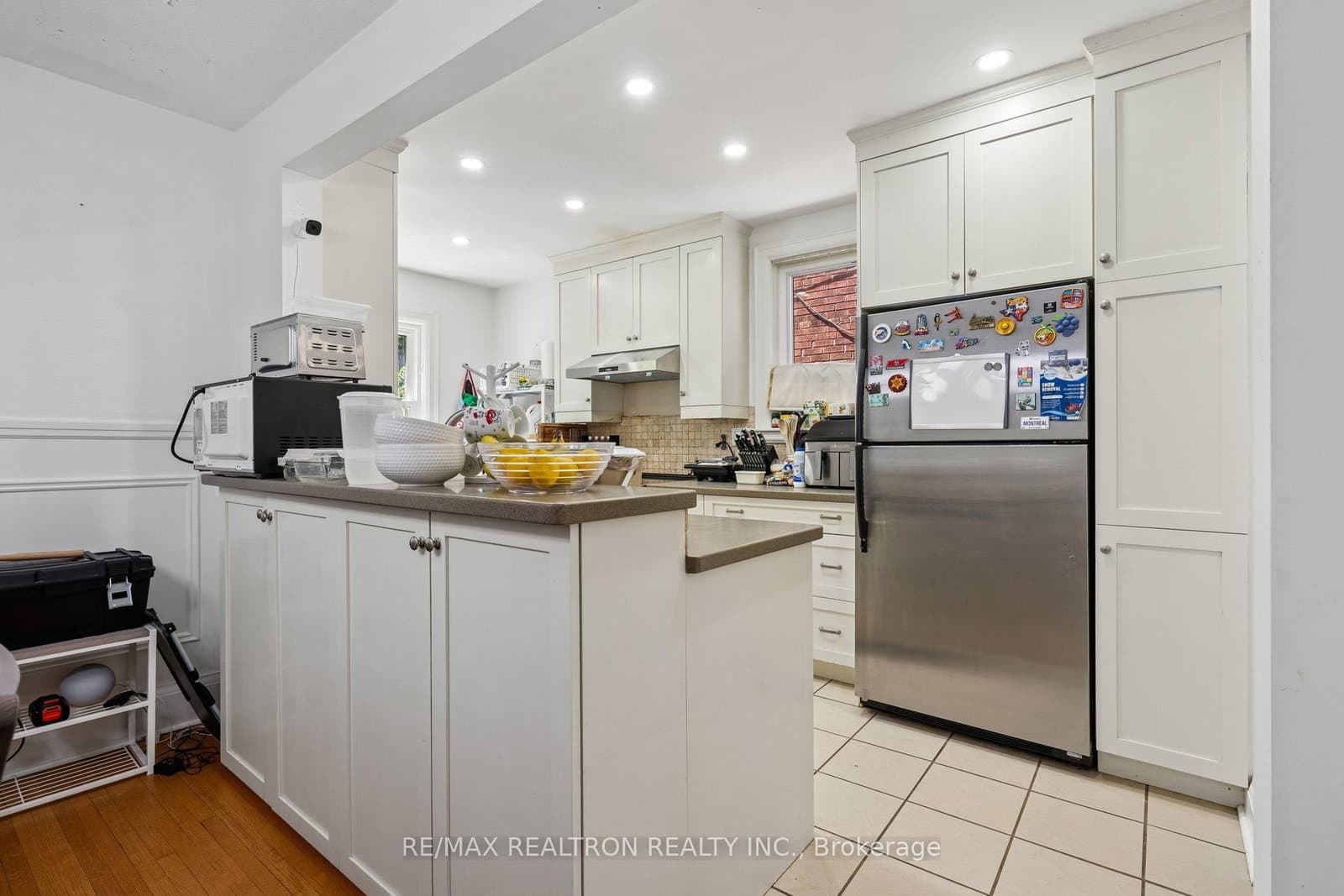 707 Hillsdale Avenue E thumbnail 13