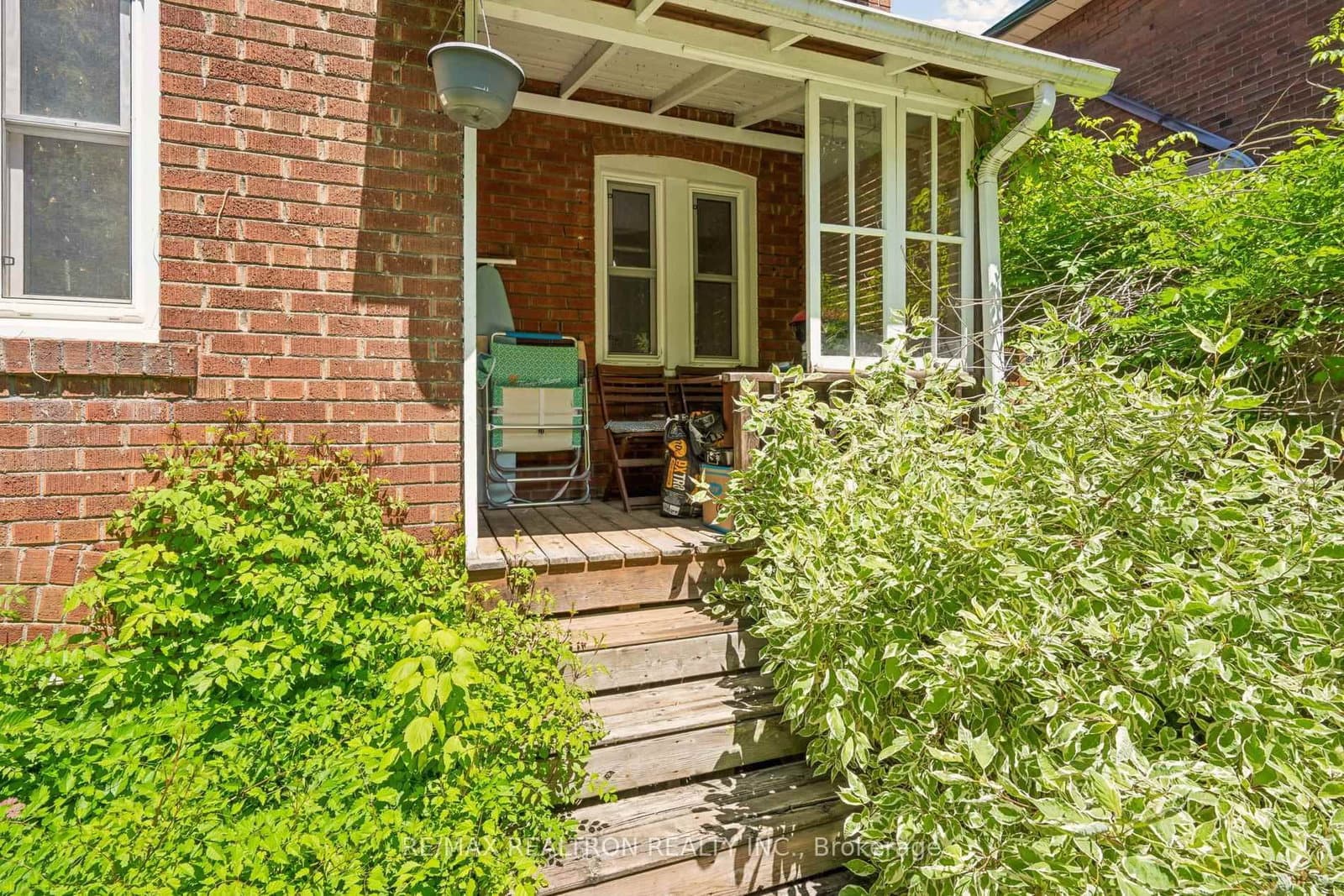 707 Hillsdale Avenue E thumbnail 47