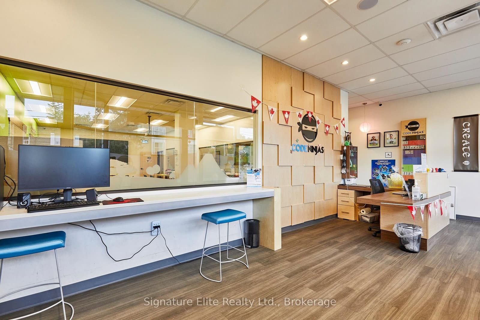 1386 Bayview Avenue, Unit 4 thumbnail 3