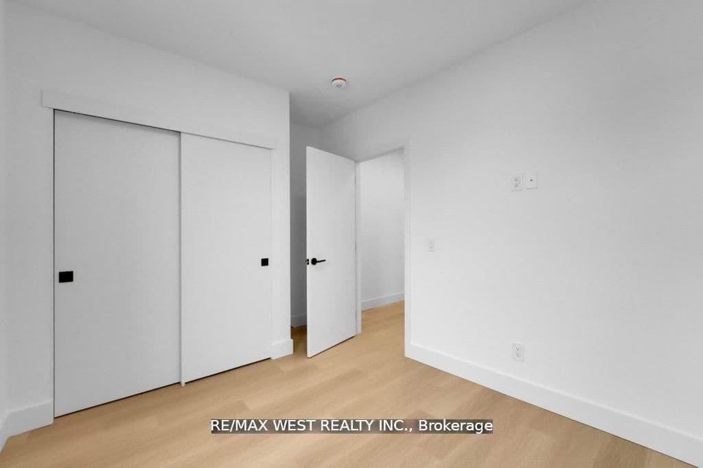 661 Winona Drive thumbnail 16