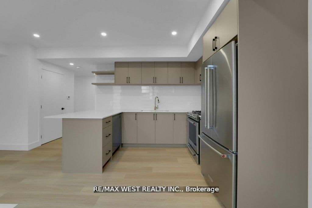 661 Winona Drive thumbnail 22