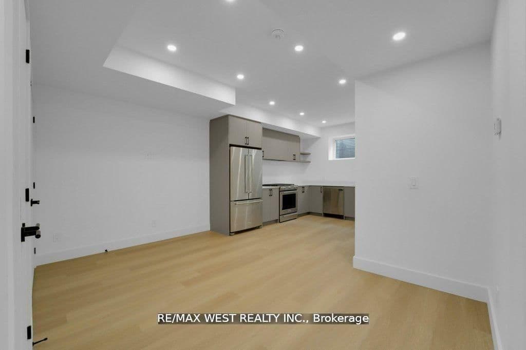 661 Winona Drive thumbnail 38