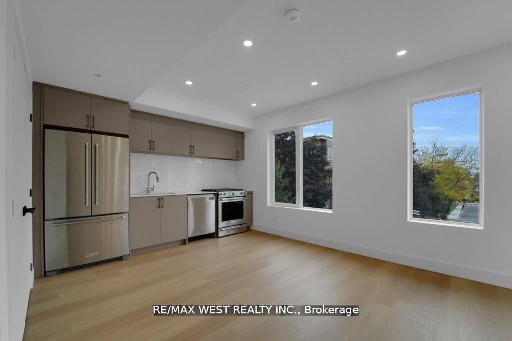 661 Winona Drive thumbnail 4