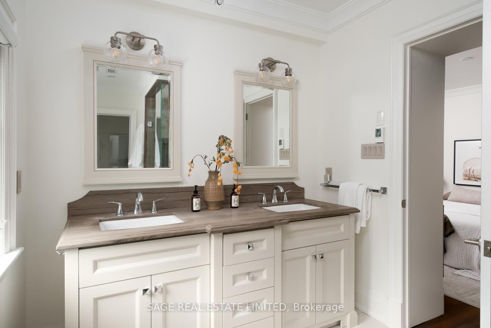 319 Lonsdale Road, Unit 3D thumbnail 27