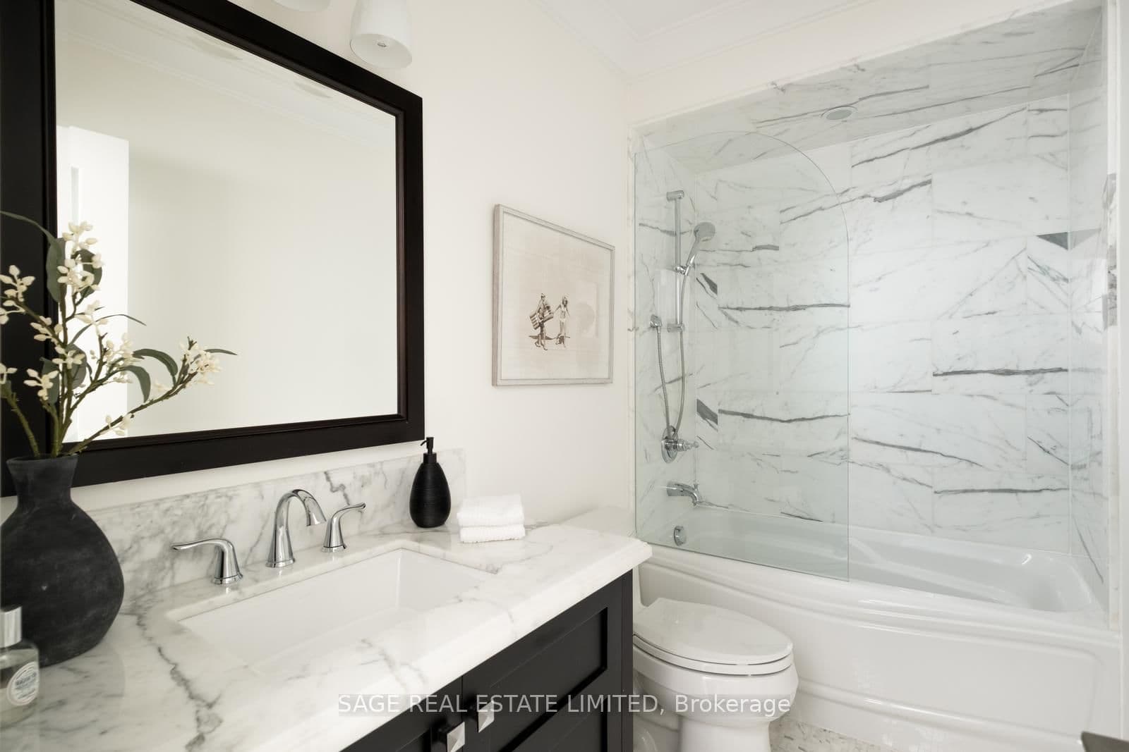 319 Lonsdale Road, Unit 3D thumbnail 30