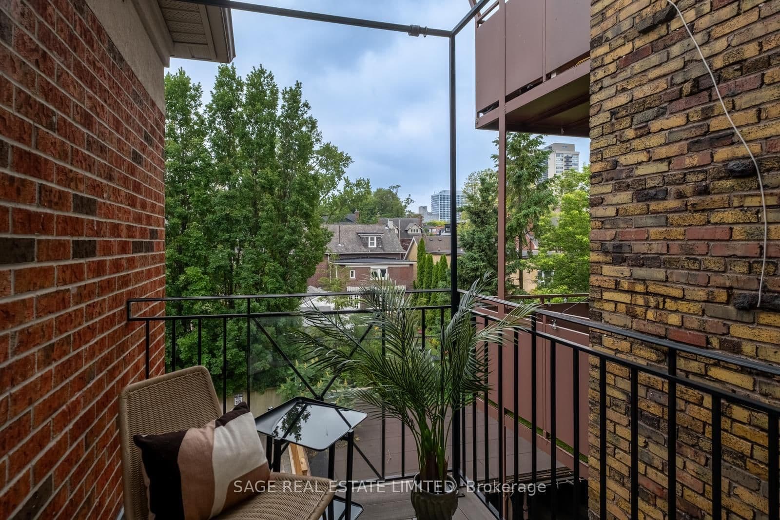 319 Lonsdale Road, Unit 3D thumbnail 44