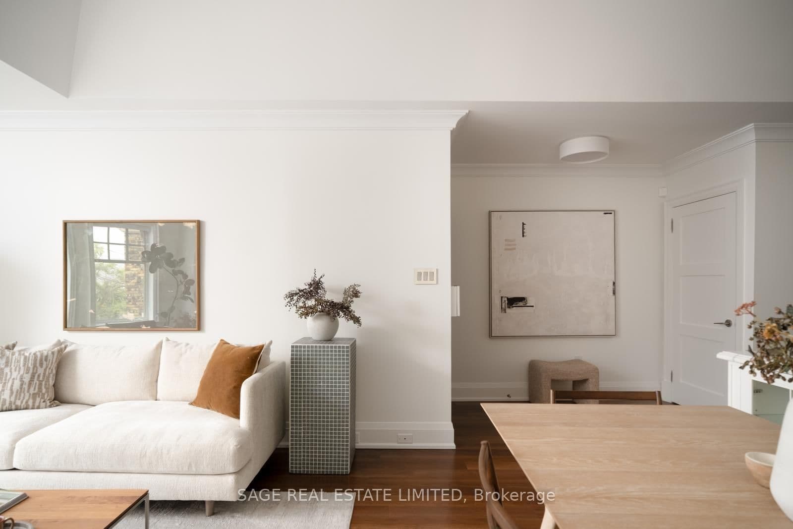 319 Lonsdale Road, Unit 3D thumbnail 9