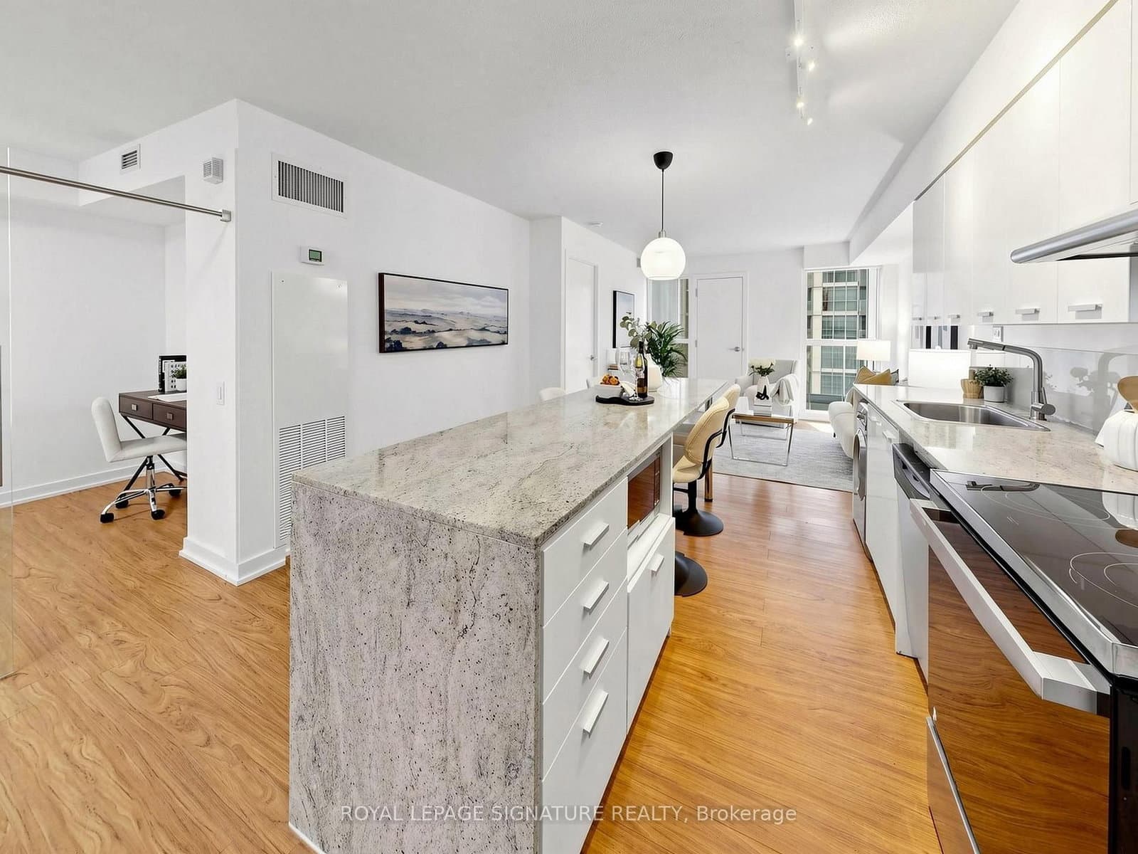 15 Singer Court, Unit 1211 thumbnail 10