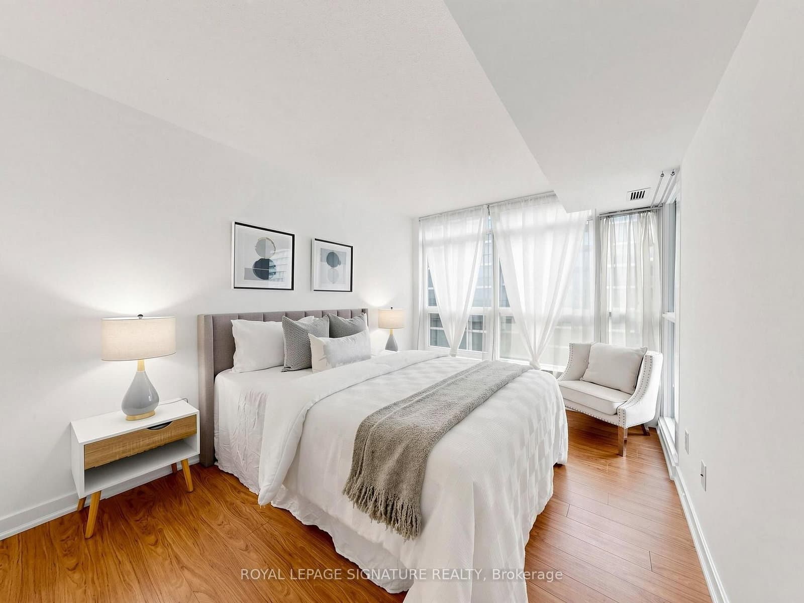 15 Singer Court, Unit 1211 thumbnail 14