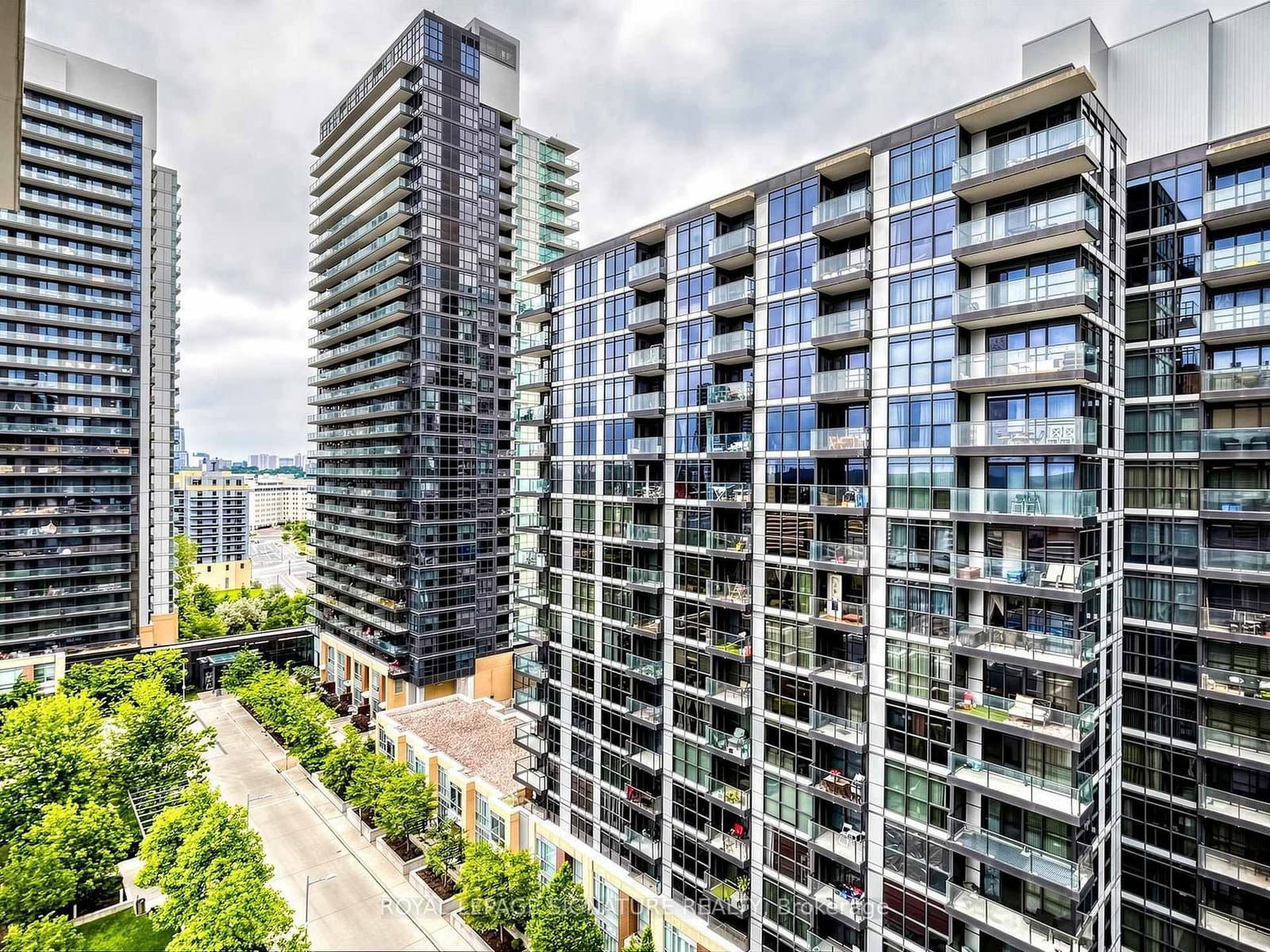 15 Singer Court, Unit 1211 thumbnail 25