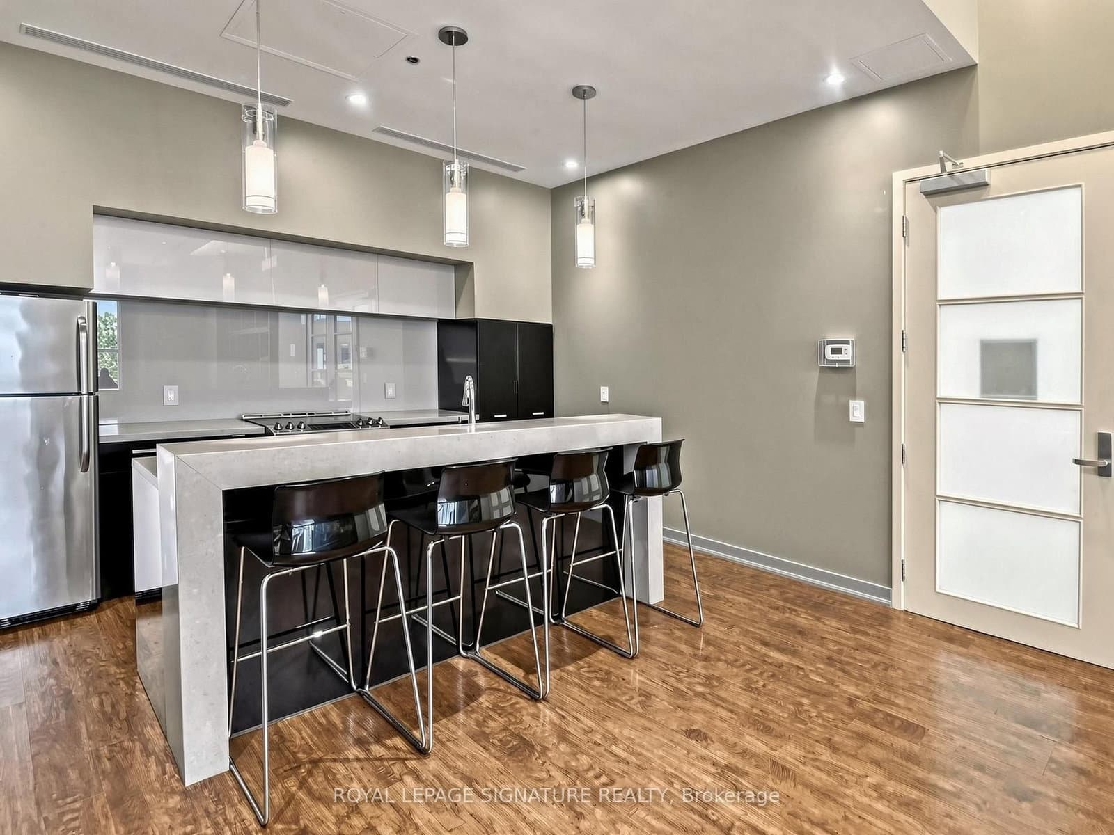 15 Singer Court, Unit 1211 thumbnail 37