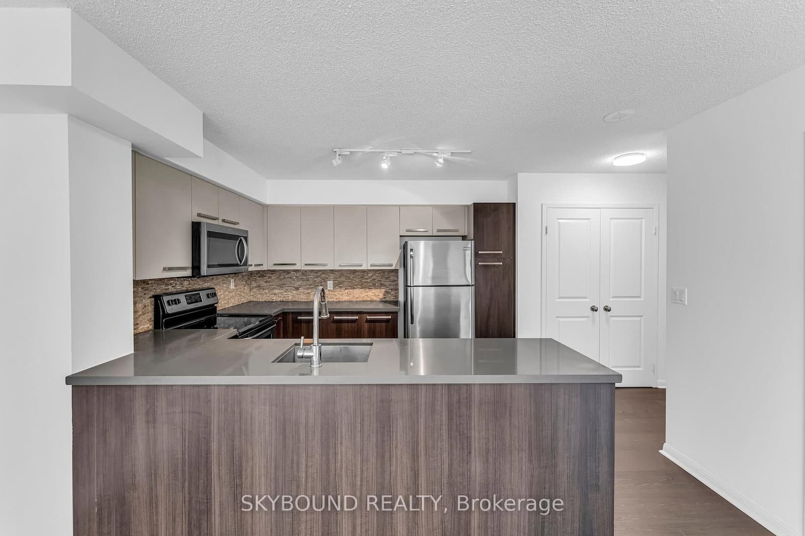 11 St Joseph Street, Unit 505 thumbnail 9