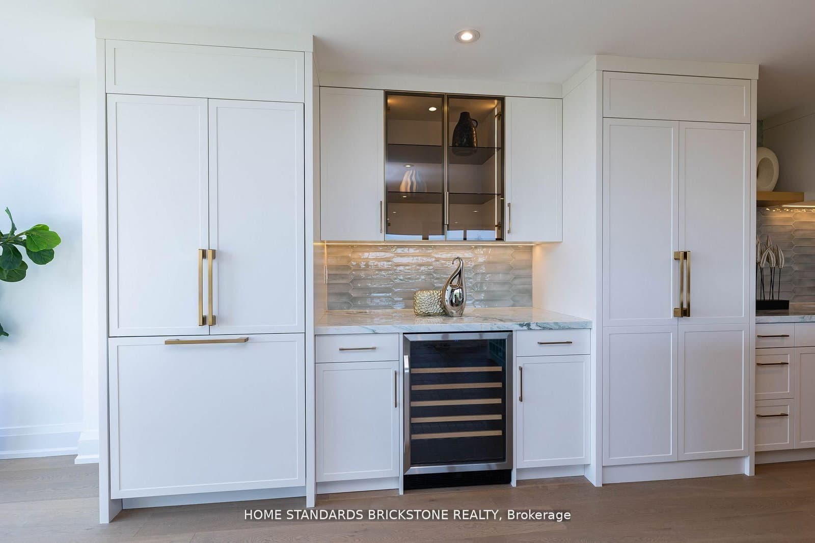 66 Collier Street, Unit 9D thumbnail 6