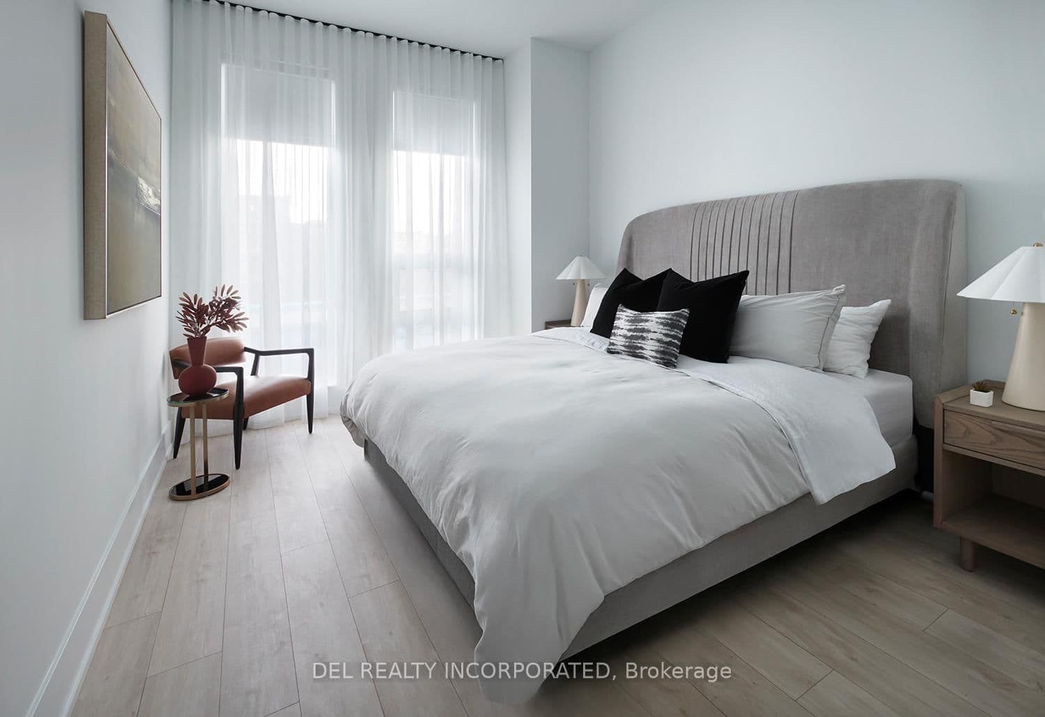 115 Denison Avenue, Unit 404 thumbnail 8