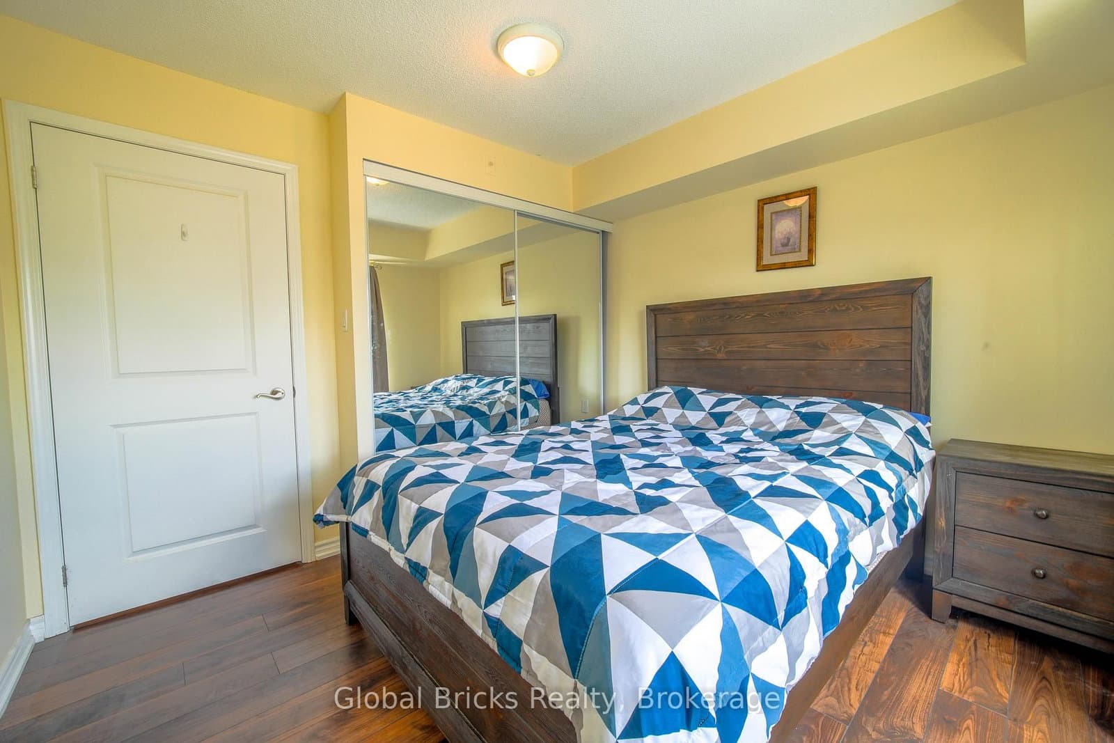 872 Sheppard Avenue W, Unit 308 thumbnail 13