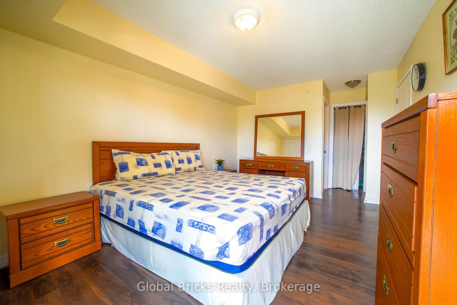872 Sheppard Avenue W, Unit 308 thumbnail 9