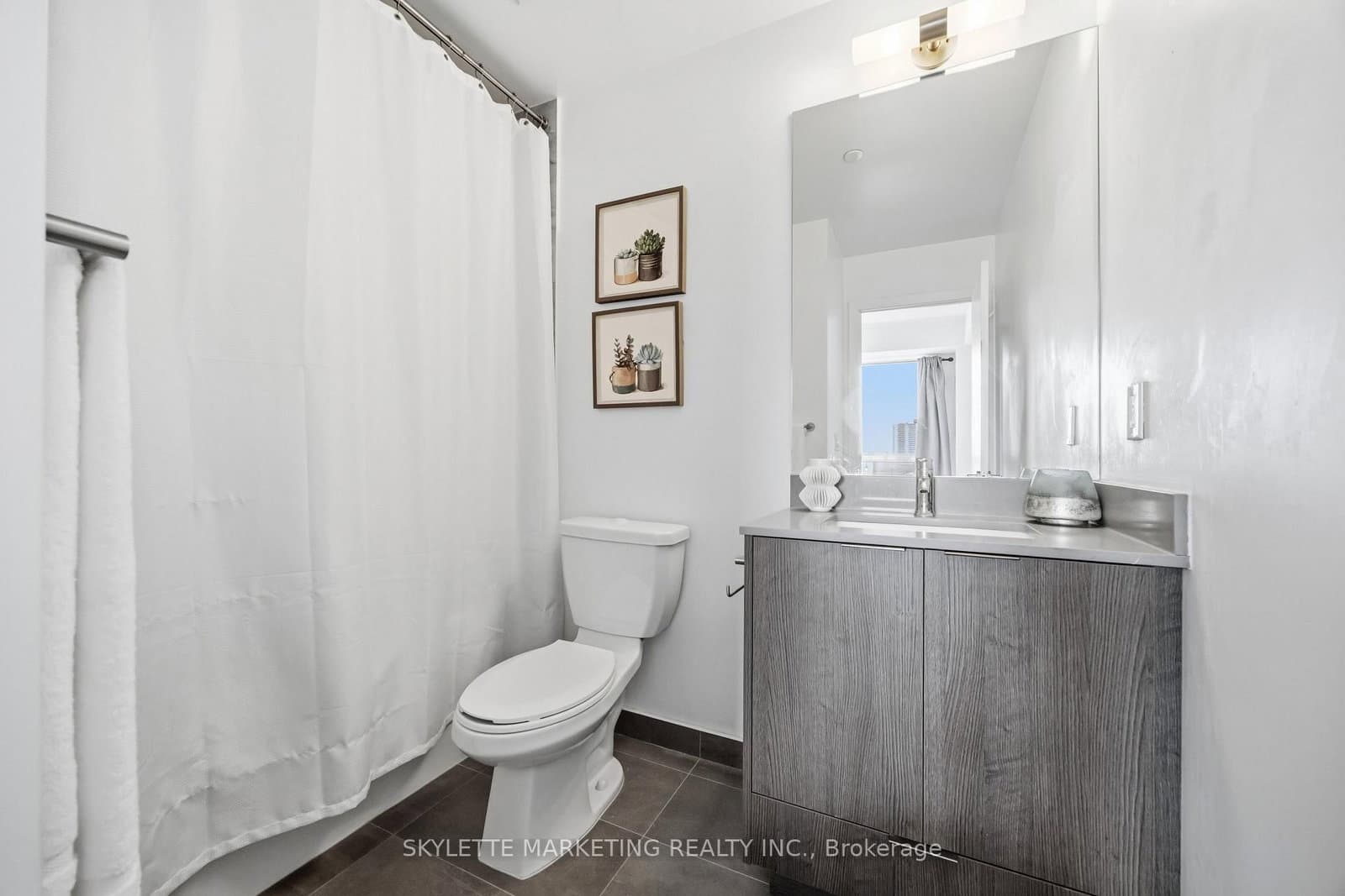 38 Forest Manor Road, Unit 414 thumbnail 26