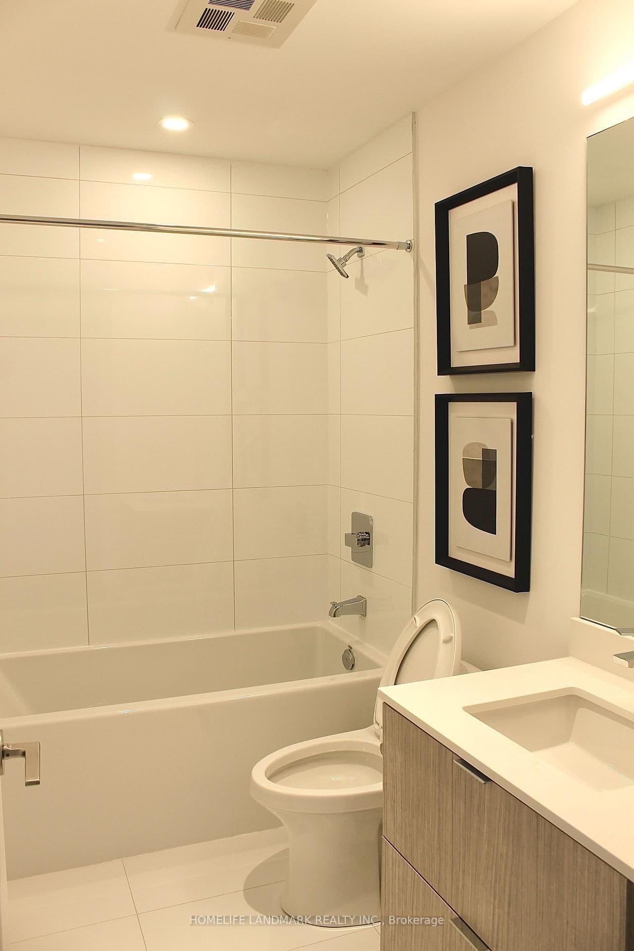 395 Bloor Street E, Unit 5511 thumbnail 3