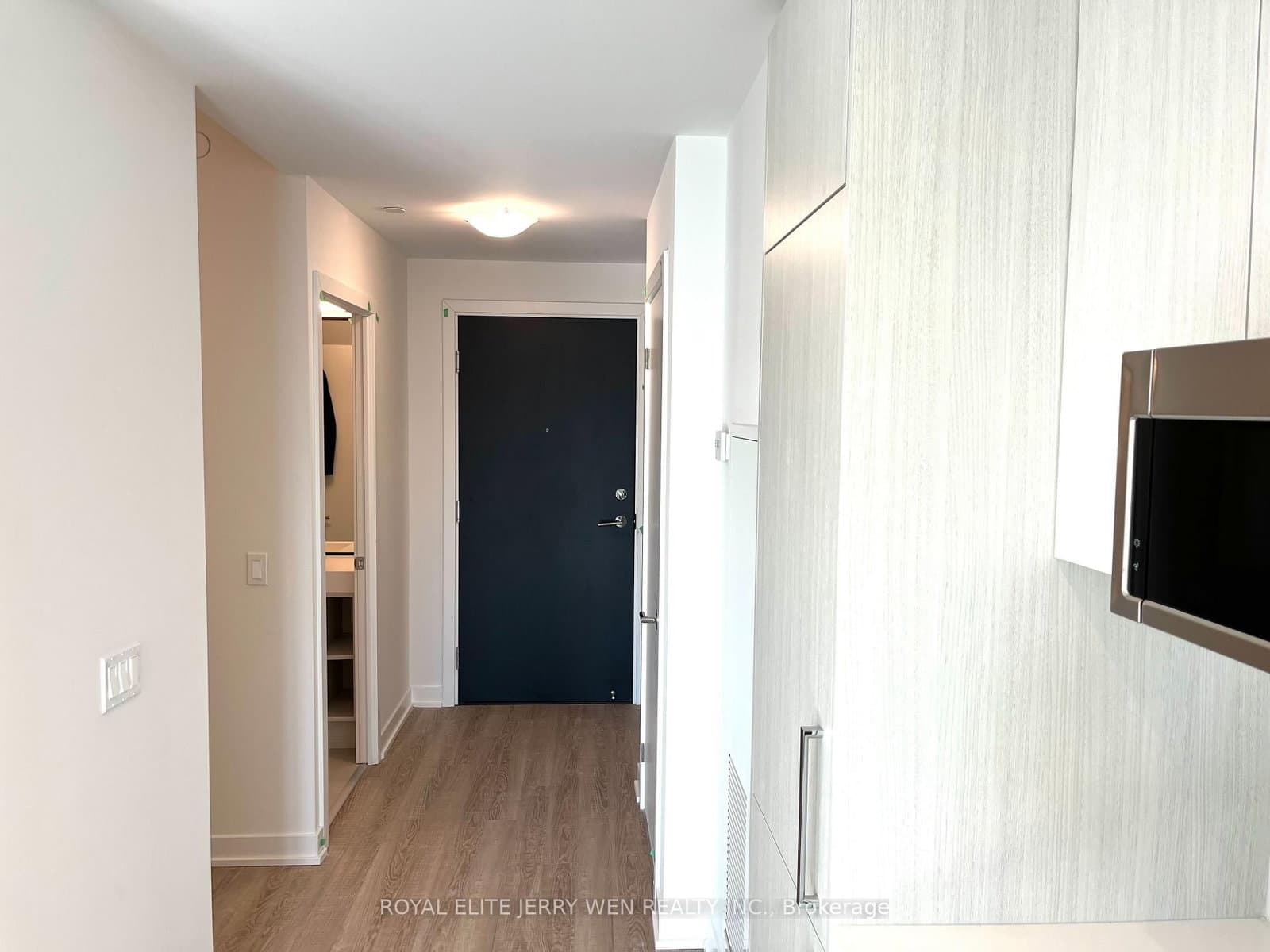 250 Lawrence Avenue W, Unit 613 thumbnail 11