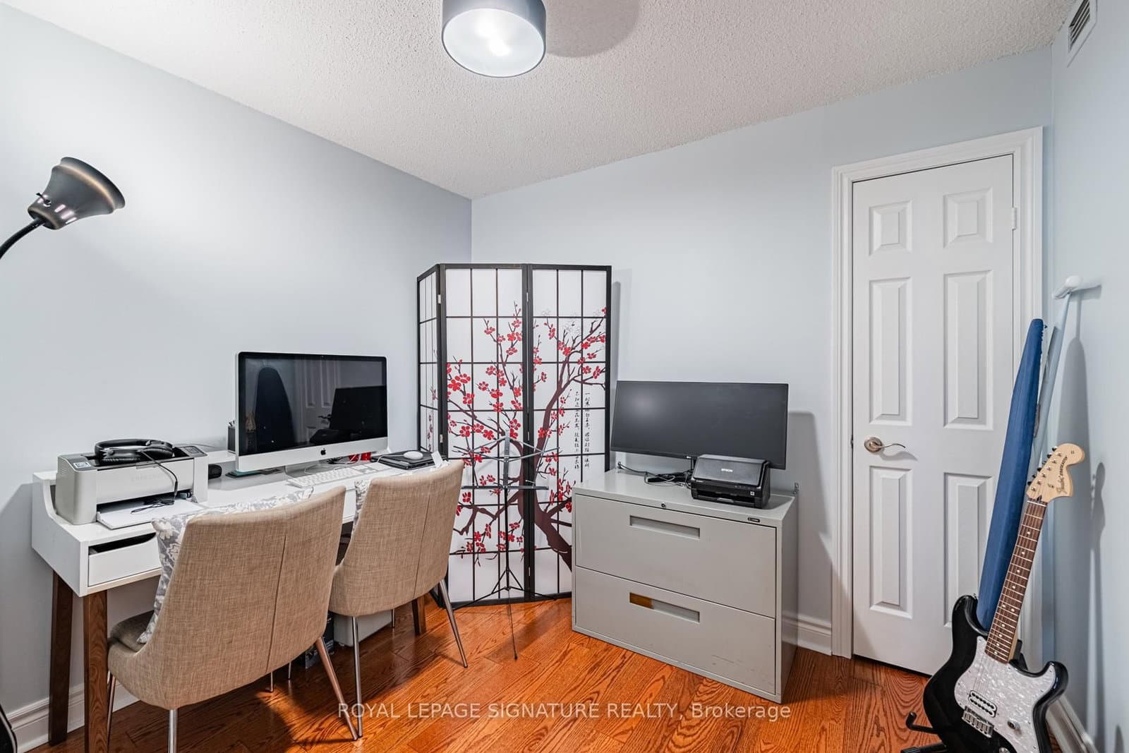 123 Eglinton Avenue E, Unit 813 thumbnail 22