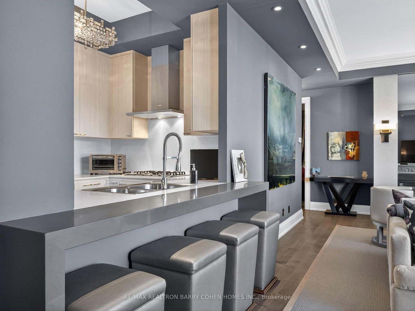 88 Davenport Road, Unit 1202 thumbnail 10