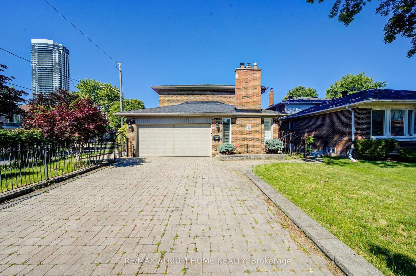 8 Patrick Boulevard - Image 1