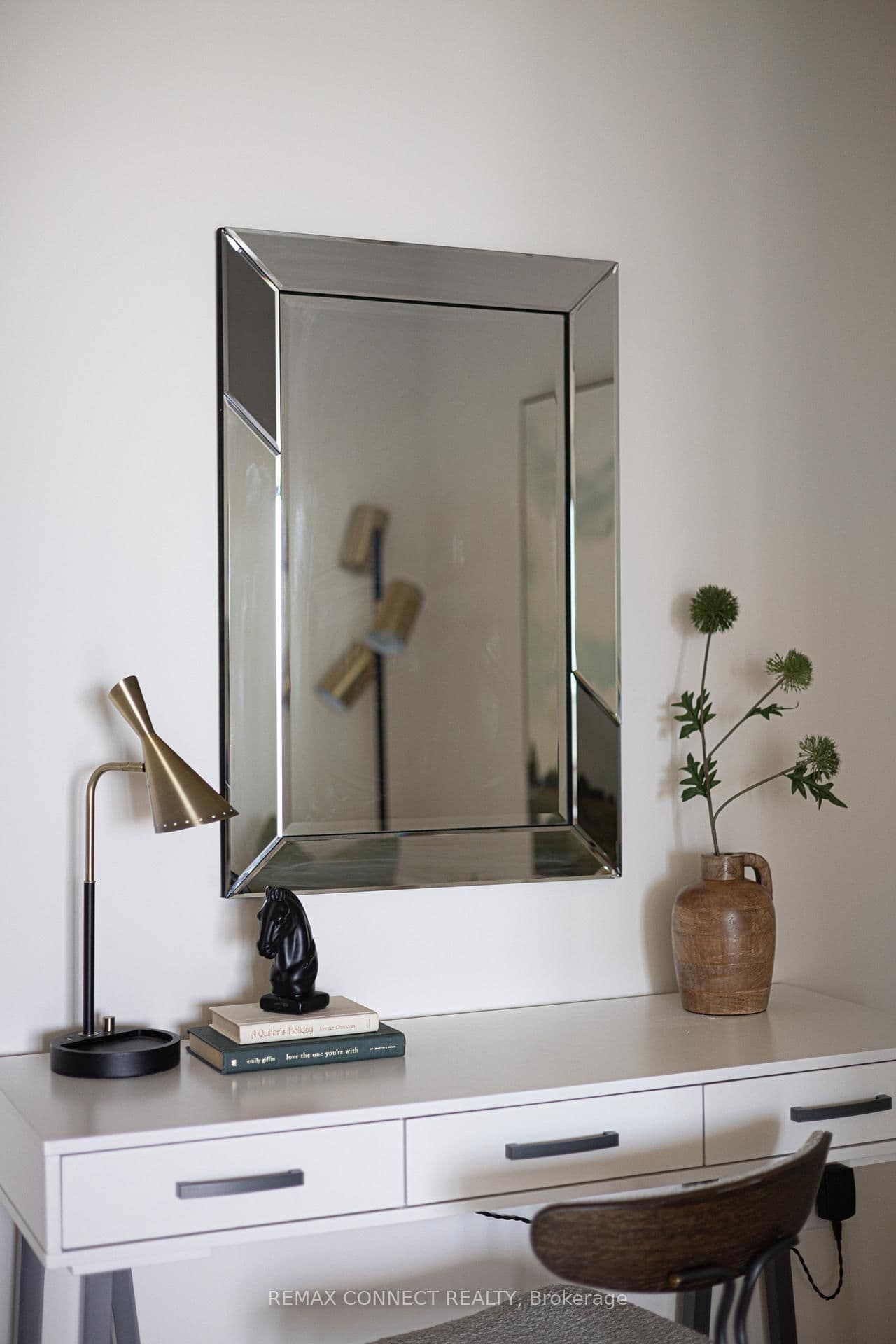 181 Sterling Road, Unit 1107 thumbnail 11