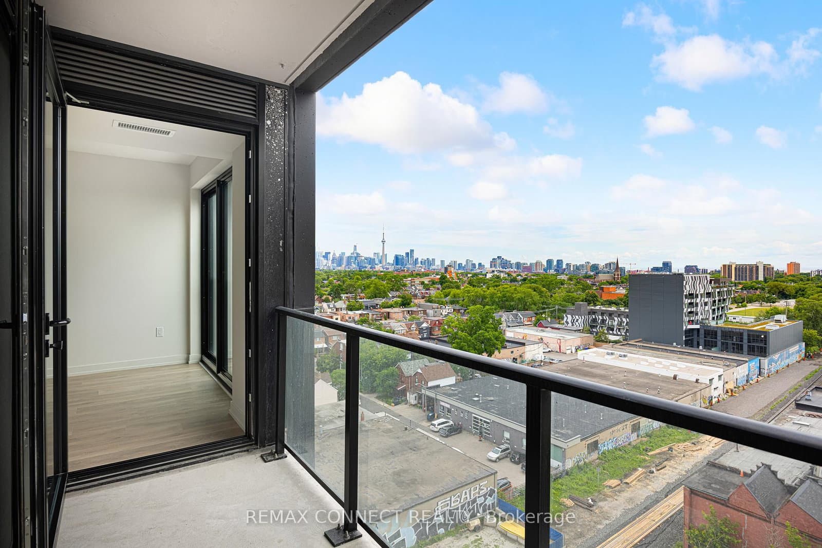 181 Sterling Road, Unit 1002 thumbnail 19