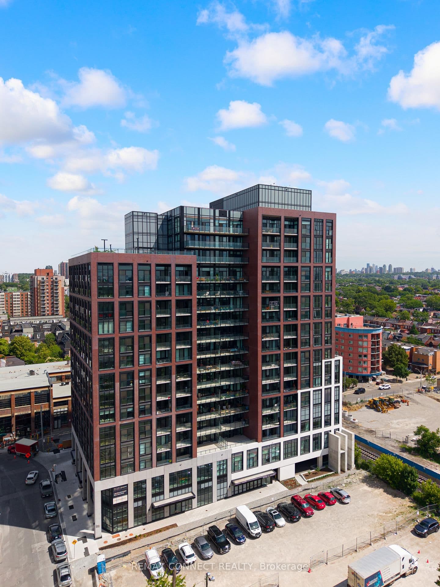 181 Sterling Road, Unit 1002 thumbnail 21