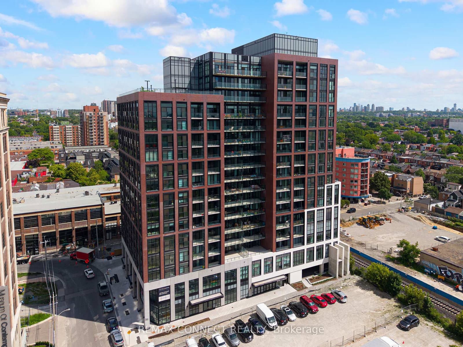 181 Sterling Road, Unit 1002 thumbnail 22