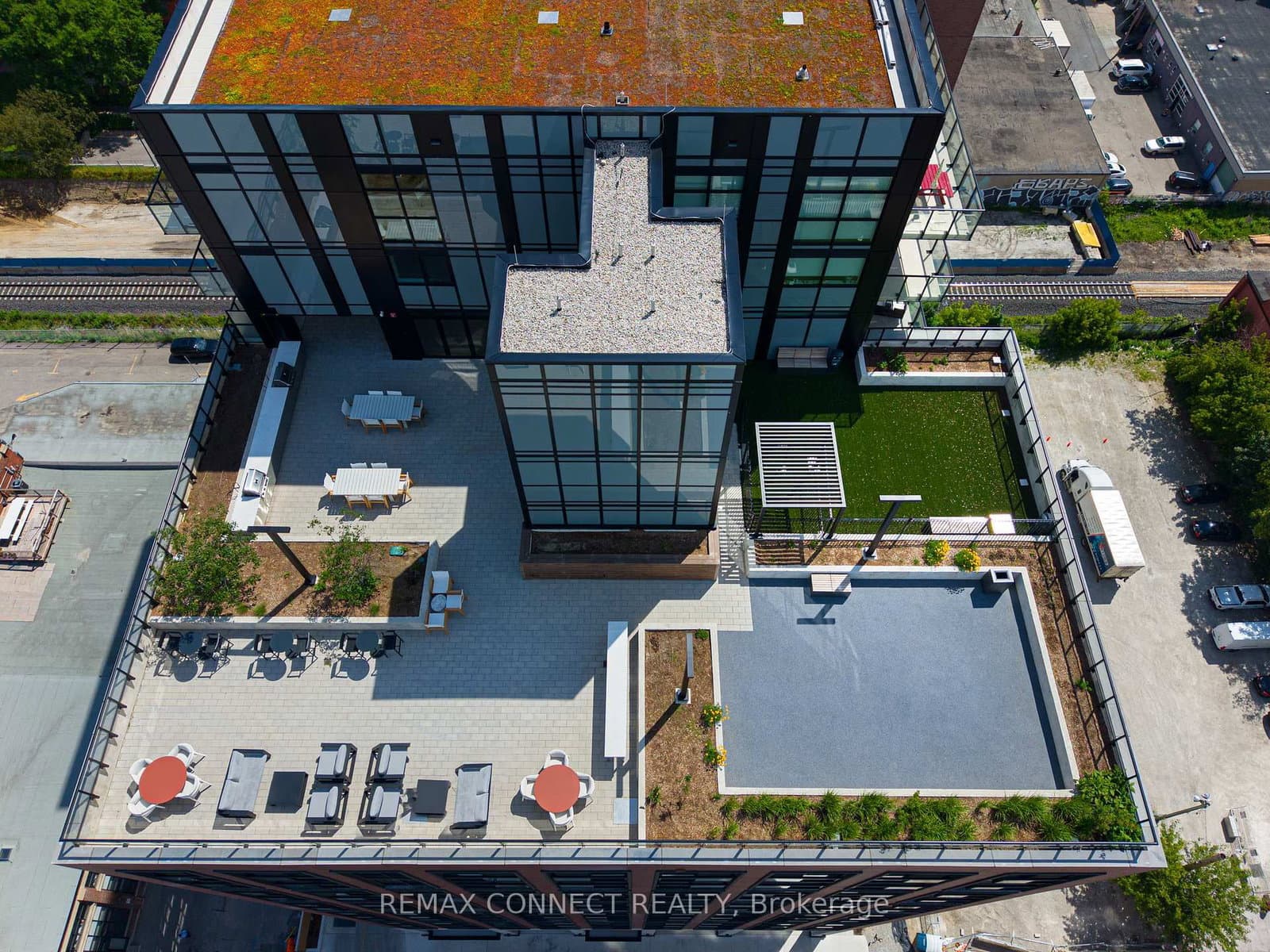181 Sterling Road, Unit 1002 thumbnail 26